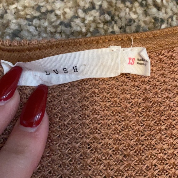 Cross over sweater - Picture 2 of 2